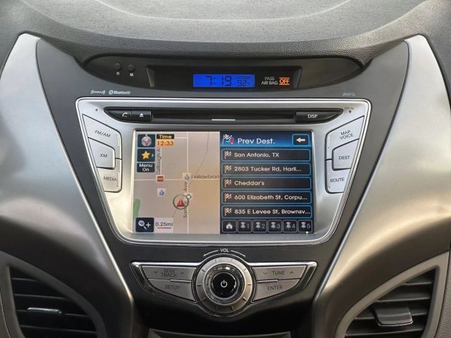 Vehicle image 14 of 24