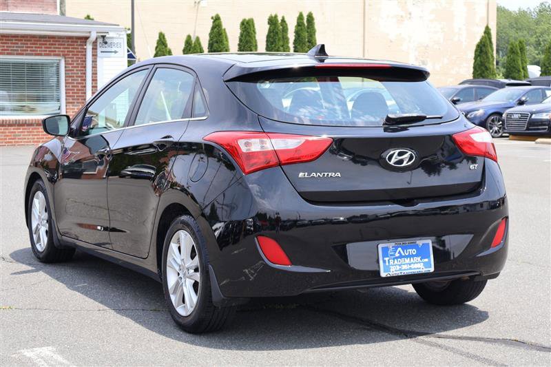 Vehicle image 7 of 30