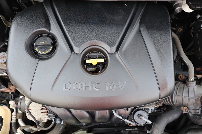 Vehicle image 21 of 30