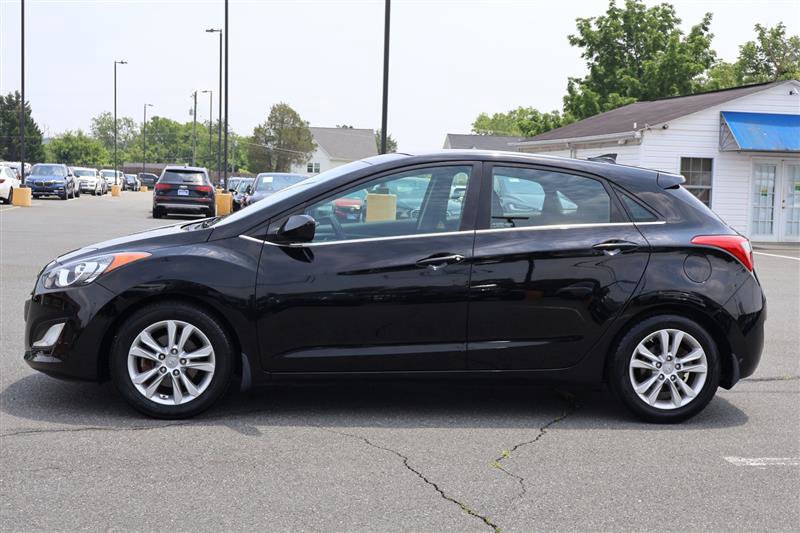 Vehicle image 8 of 30
