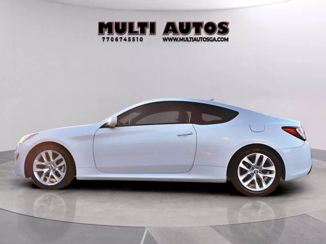 2013 Hyundai Genesis 2.0T Image 11 of 28