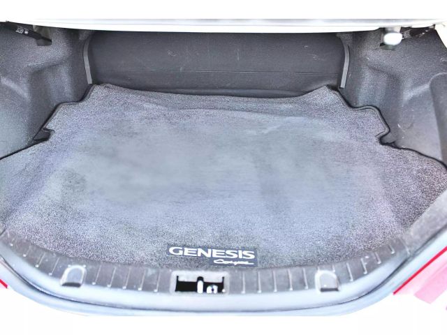 2013 Hyundai Genesis 2.0T Image 15 of 28