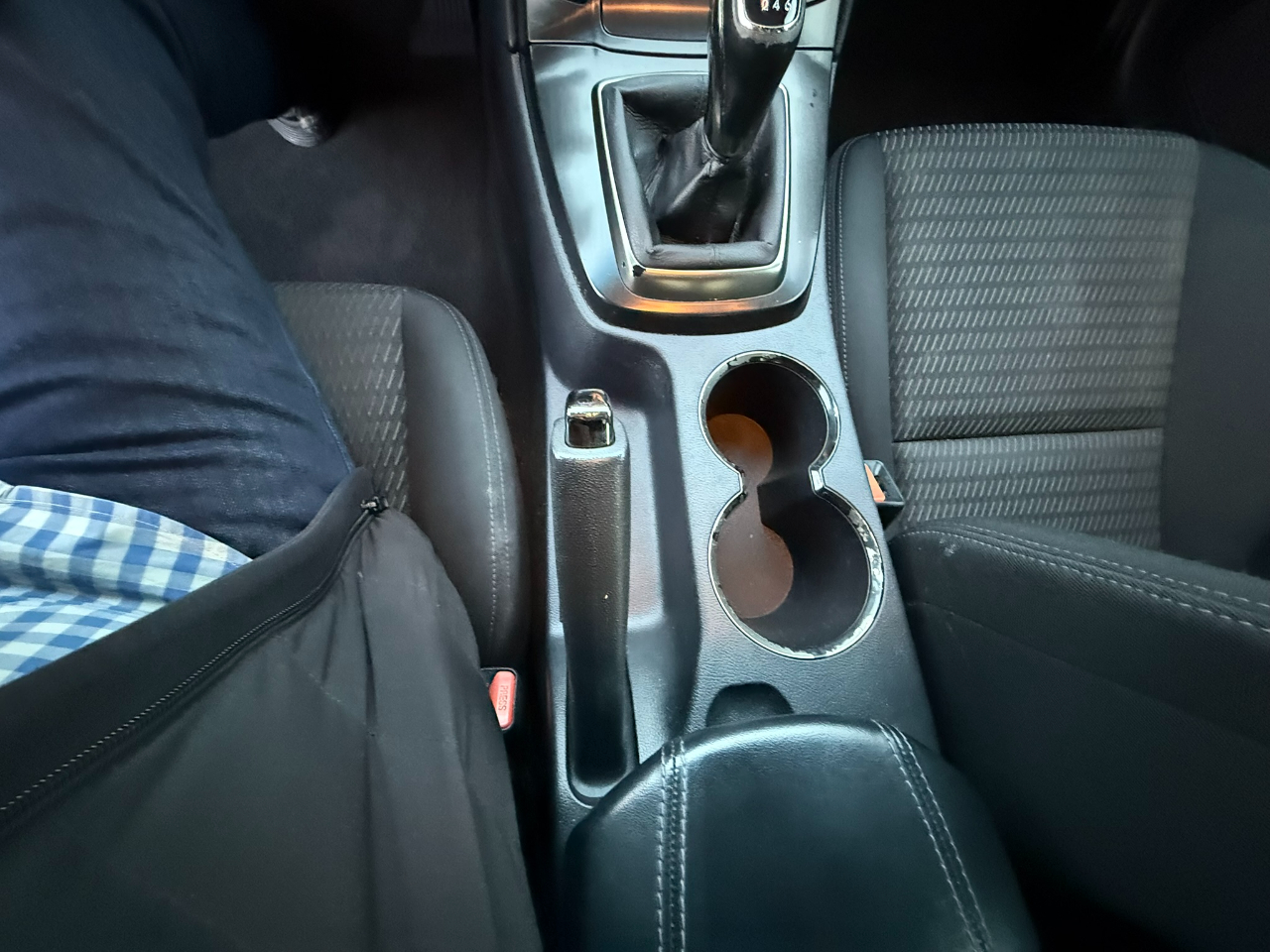 2013 Hyundai Genesis 2.0T Image 19 of 23