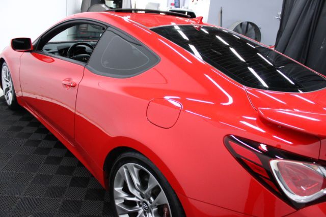 2013 Hyundai Genesis 3.8 Track Image 3 of 24