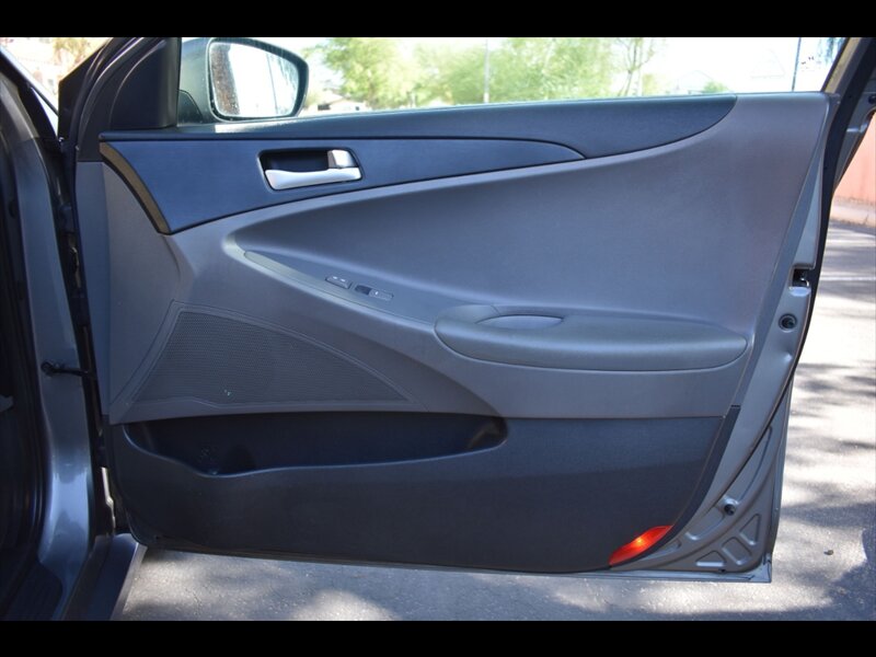 2013 Hyundai Sonata GLS PZEV Image 42 of 50