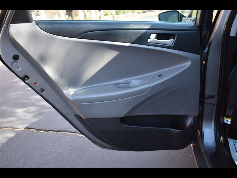 2013 Hyundai Sonata GLS PZEV Image 35 of 50