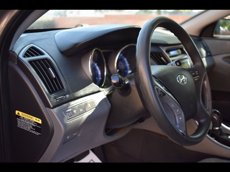 2013 Hyundai Sonata GLS PZEV Image 28 of 50