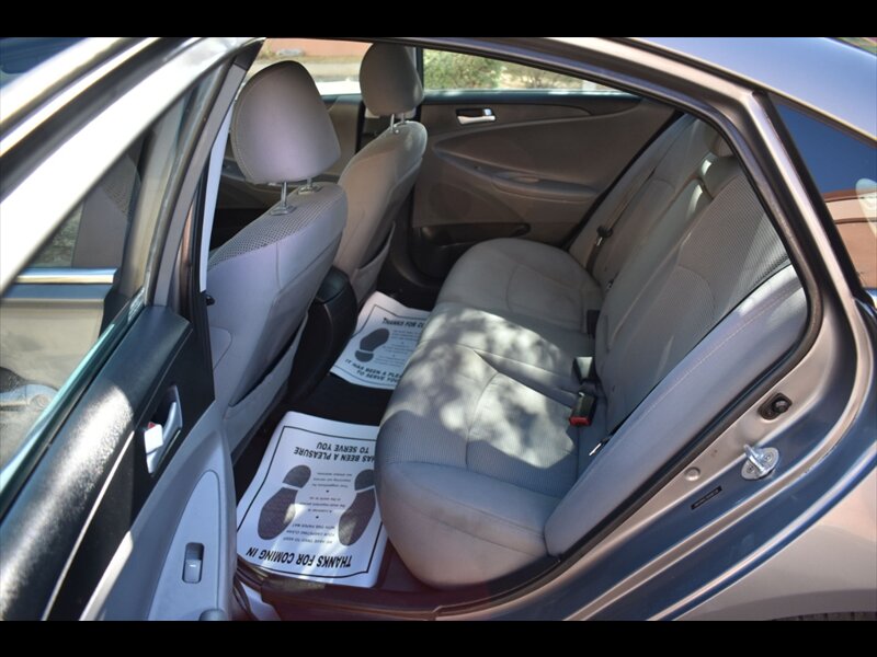 2013 Hyundai Sonata GLS PZEV Image 22 of 50