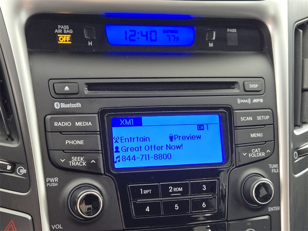 Vehicle image 26 of 29