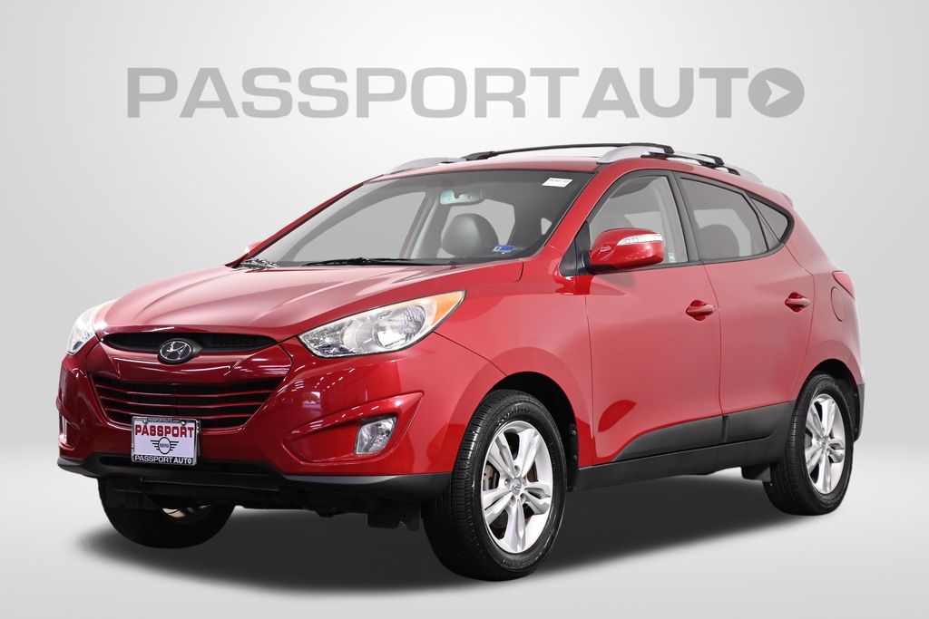 2013 Hyundai Tucson GLS Image 1 of 29