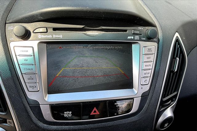 Vehicle image 20 of 33