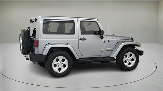 Vehicle image 4 of 29