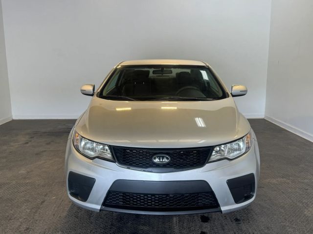 2013 Kia Forte Koup EX Image 2 of 30