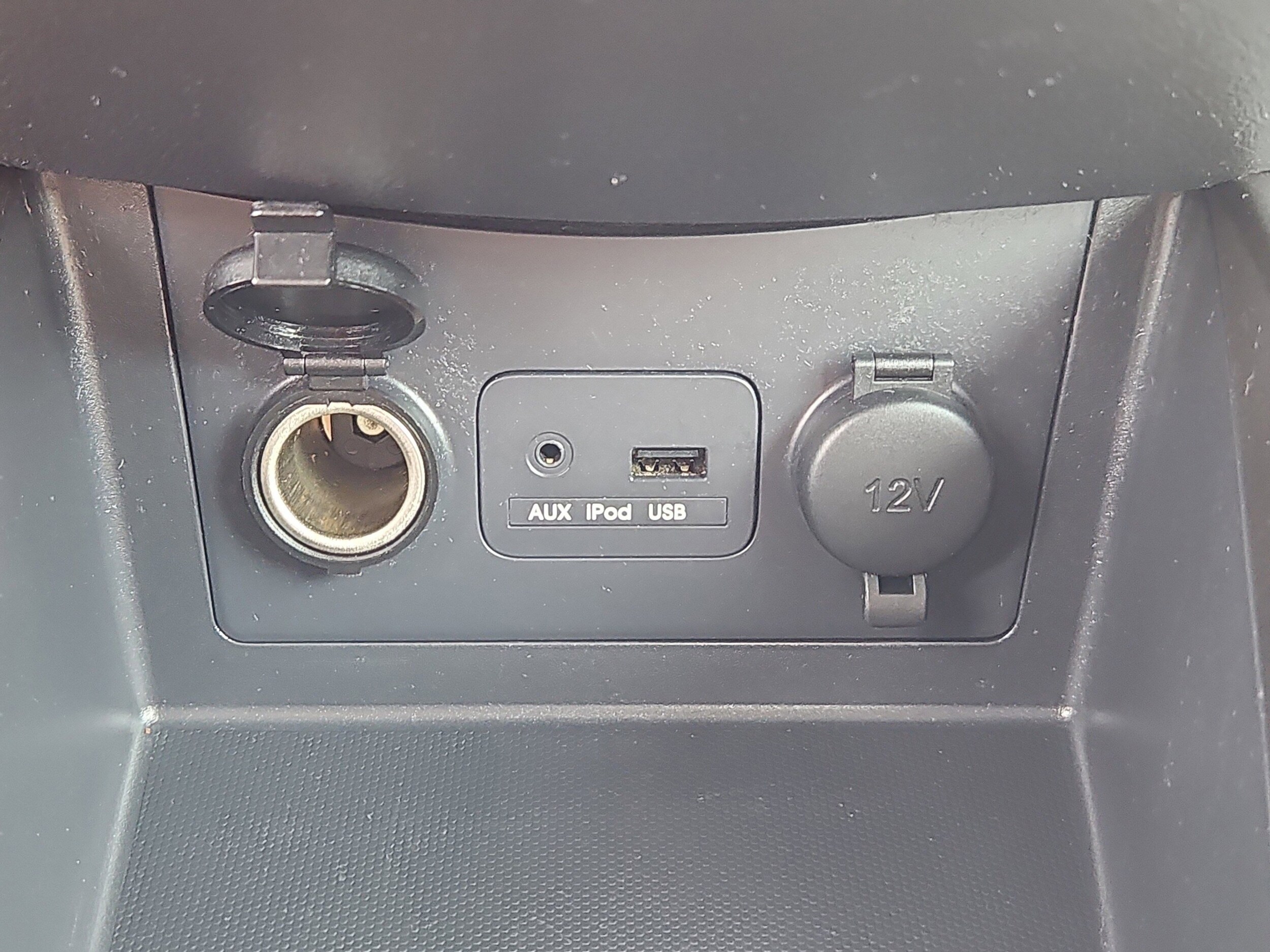 Vehicle image 22 of 27