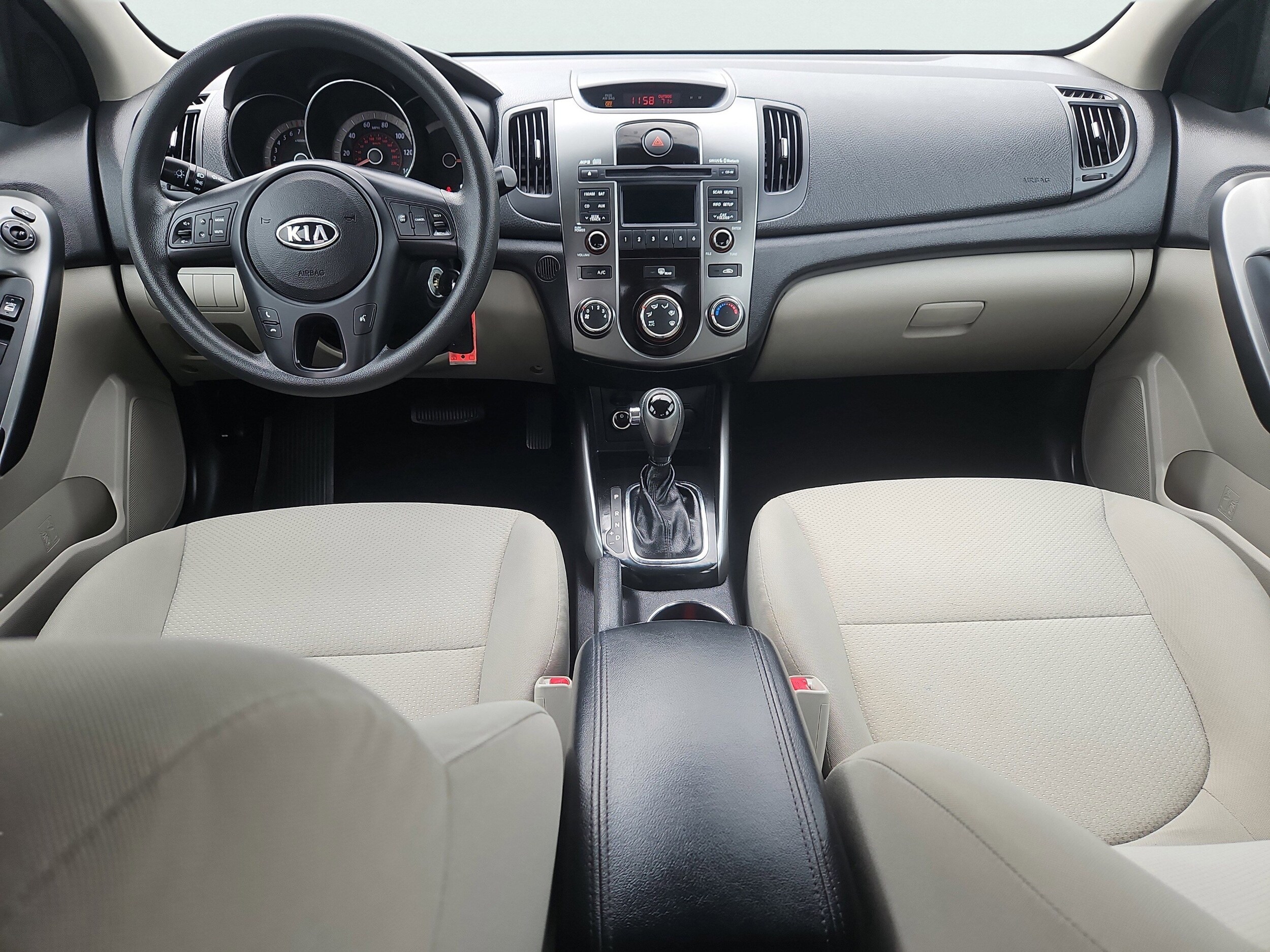 Vehicle image 15 of 27