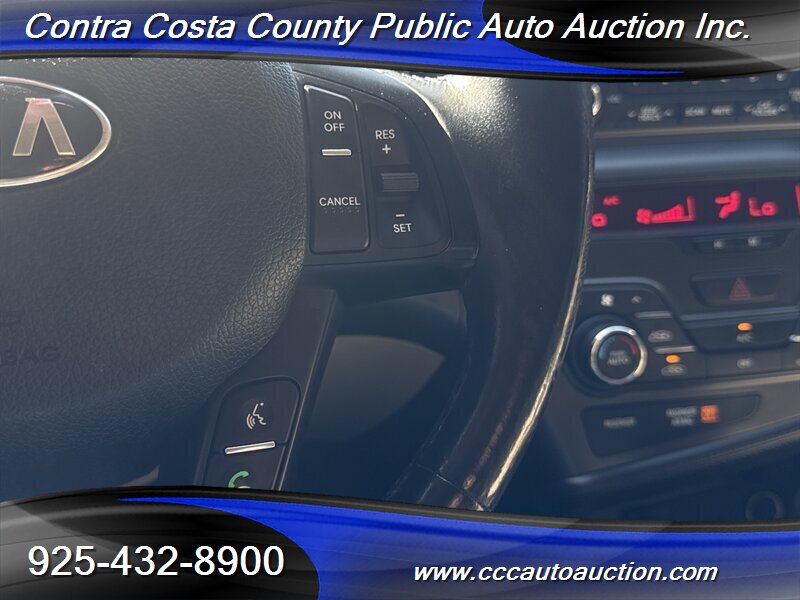 Vehicle image 13 of 28