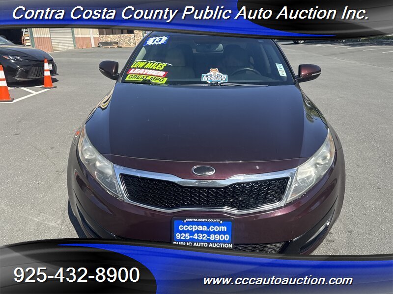 Vehicle image 25 of 28