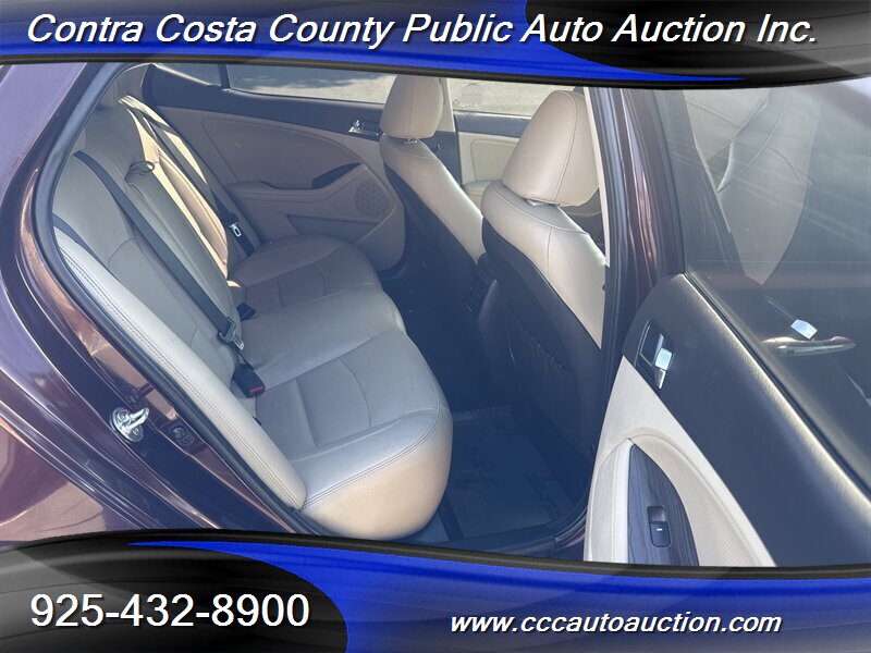 Vehicle image 20 of 28
