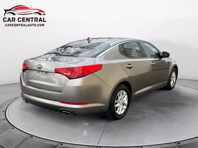Vehicle image 5 of 25