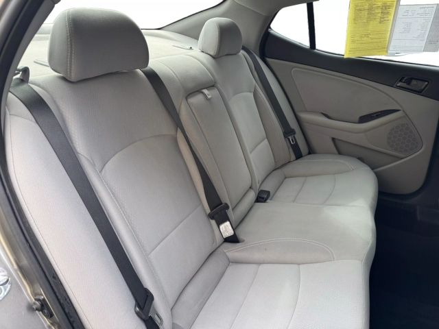 Vehicle image 9 of 25