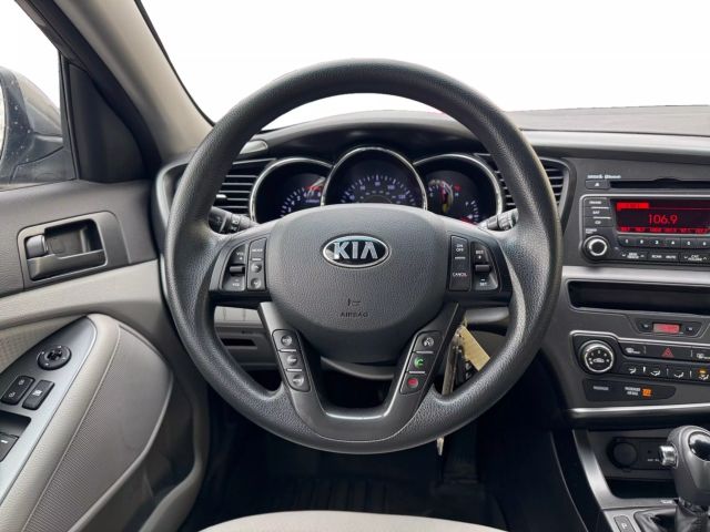 Vehicle image 12 of 25