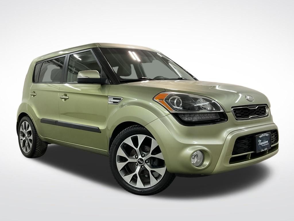 2013 Kia Soul ! Image 1 of 31
