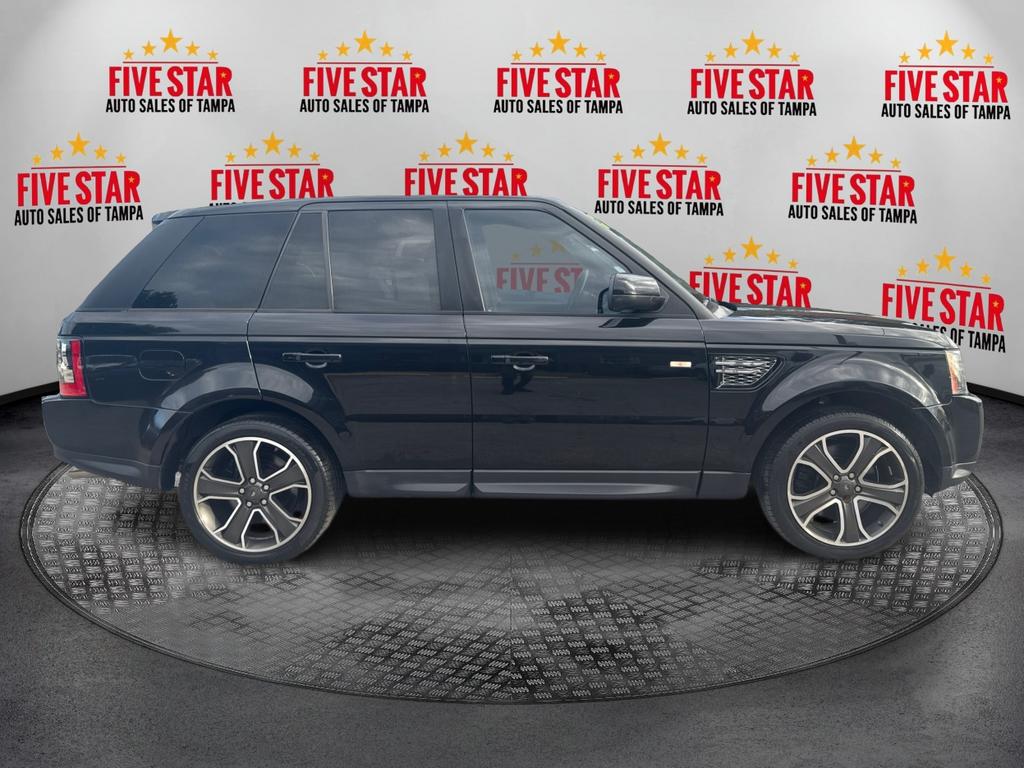 Vehicle image 4 of 22