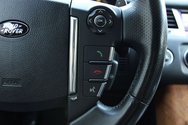 Vehicle image 11 of 31