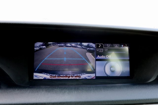 Vehicle image 11 of 78