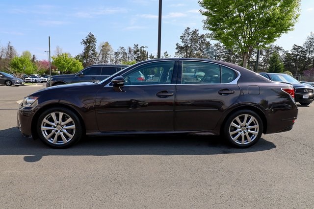 Vehicle image 6 of 78