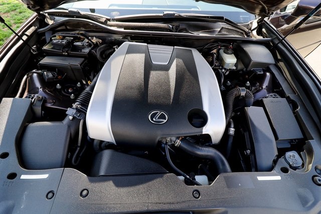 Vehicle image 27 of 78