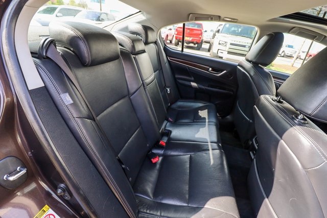 Vehicle image 43 of 78