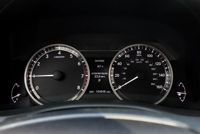 Vehicle image 9 of 78