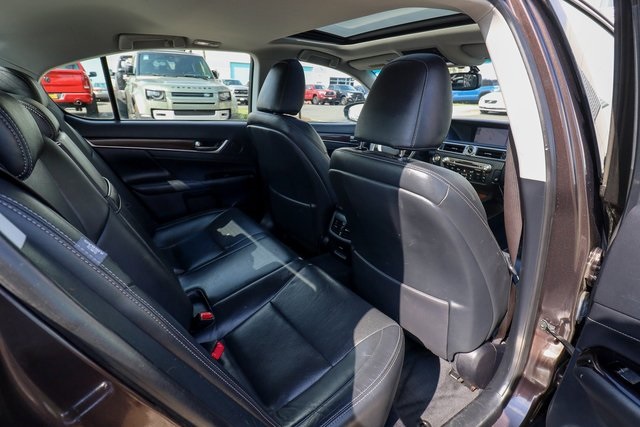 Vehicle image 42 of 78