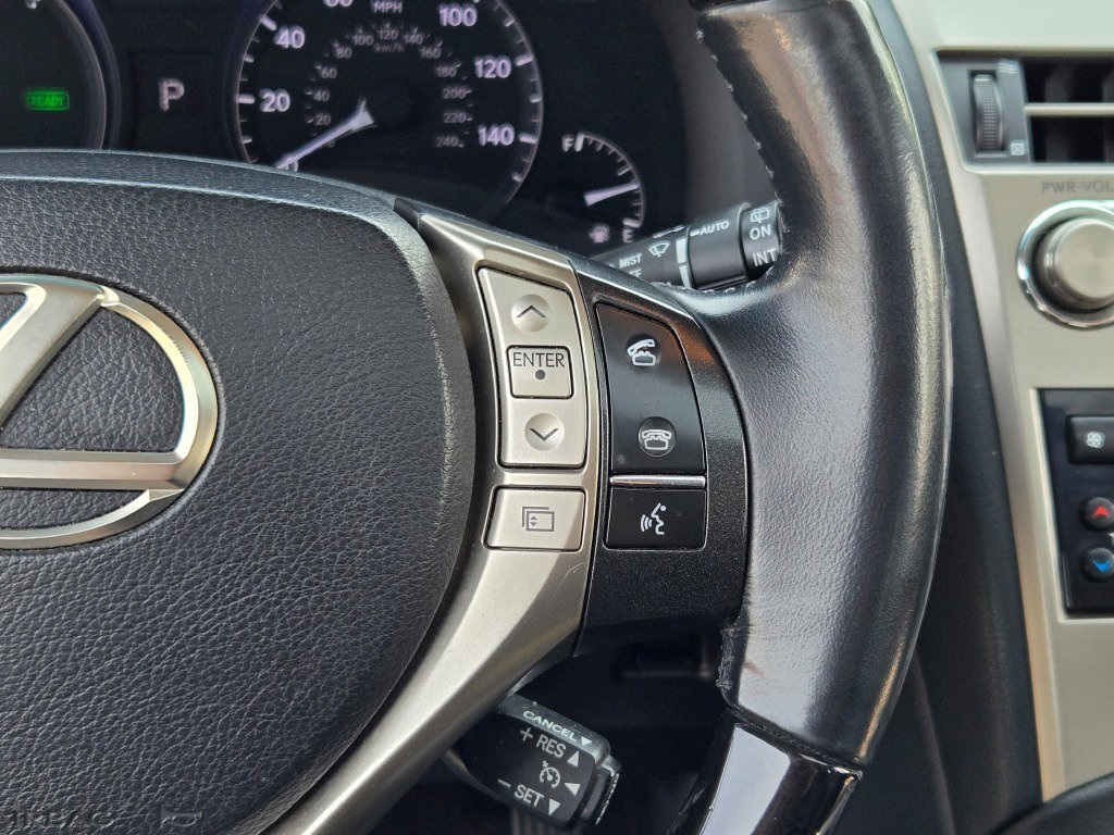 Vehicle image 34 of 37