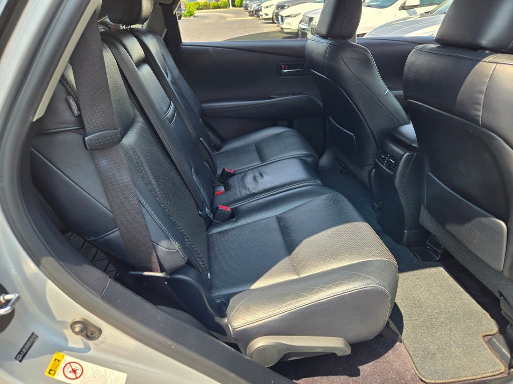 Vehicle image 12 of 37