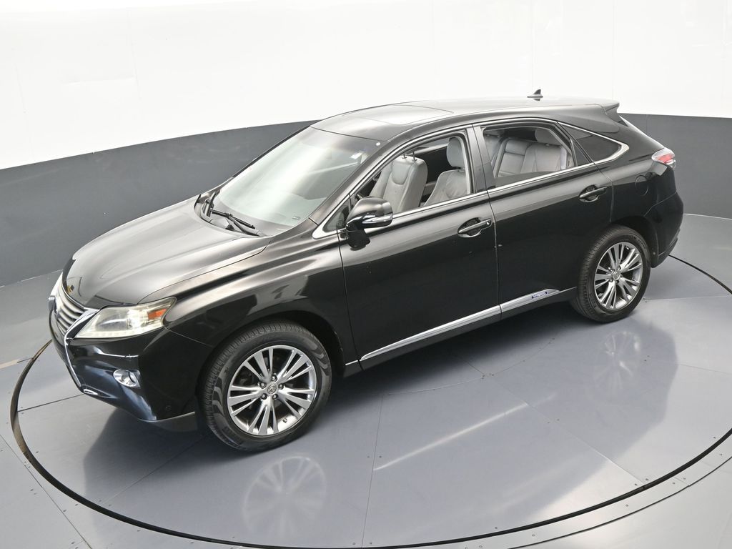 Vehicle image 3 of 70