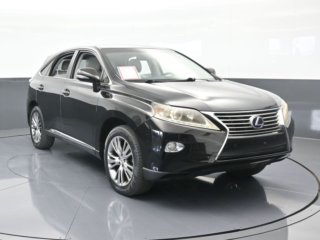 Vehicle image 9 of 70