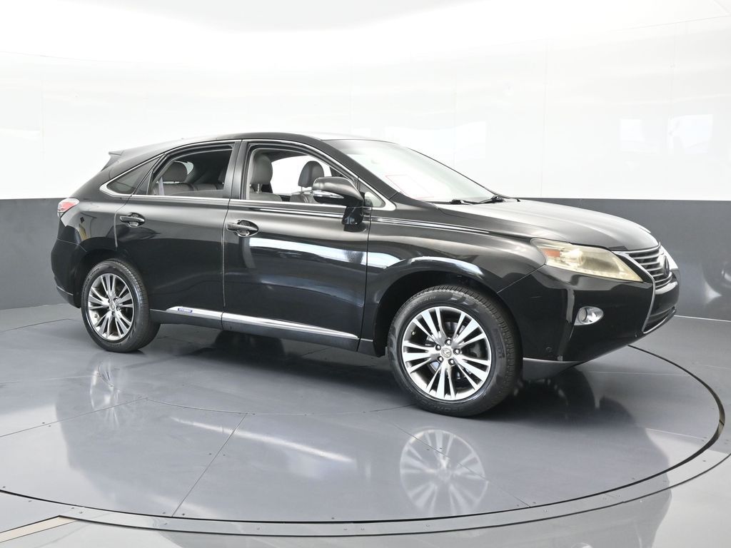 Vehicle image 6 of 70