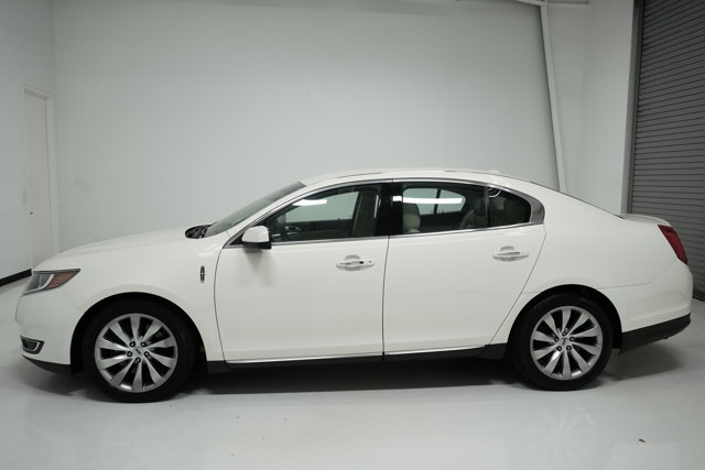 Vehicle image 6 of 28