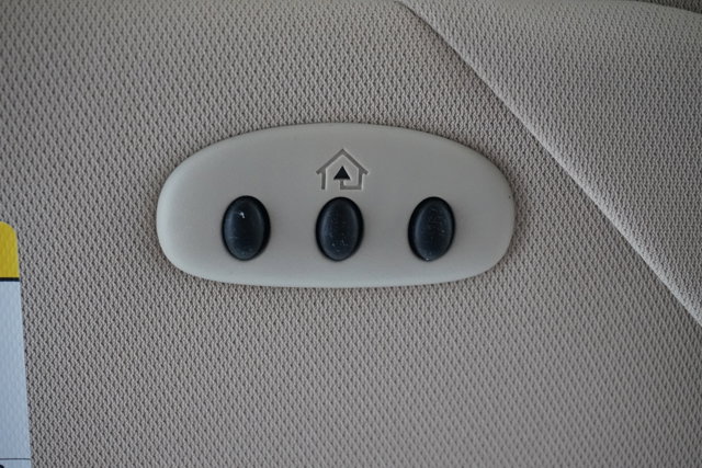 Vehicle image 20 of 28