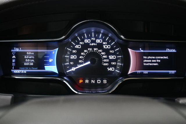 Vehicle image 16 of 28