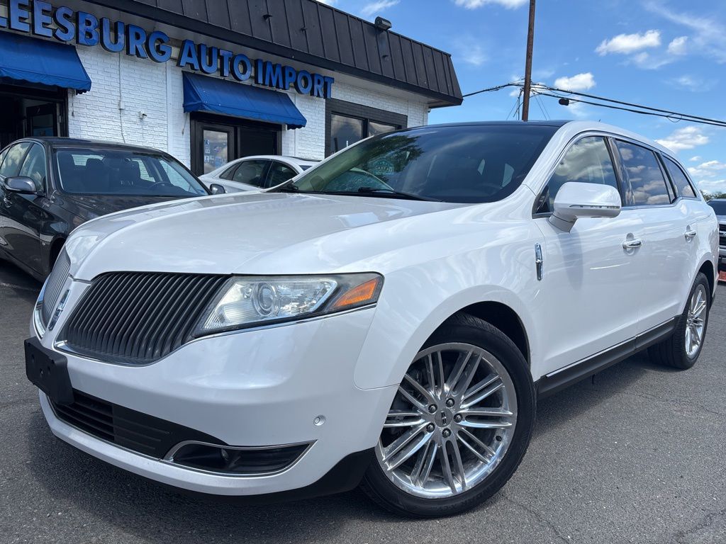 2013 Lincoln MKT EcoBoost Image 1 of 19
