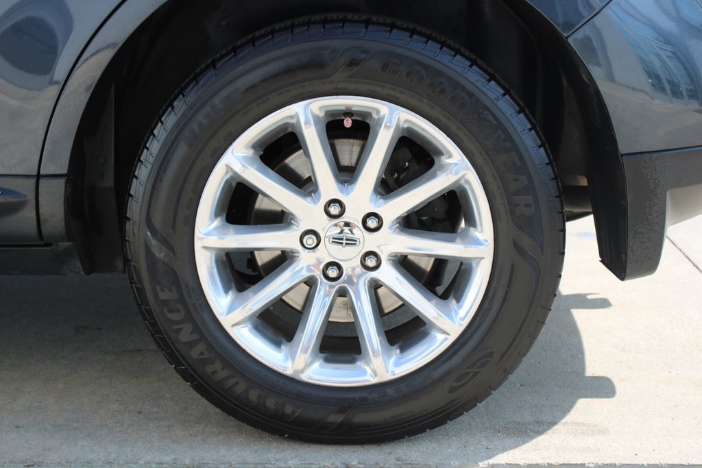 Vehicle image 7 of 31