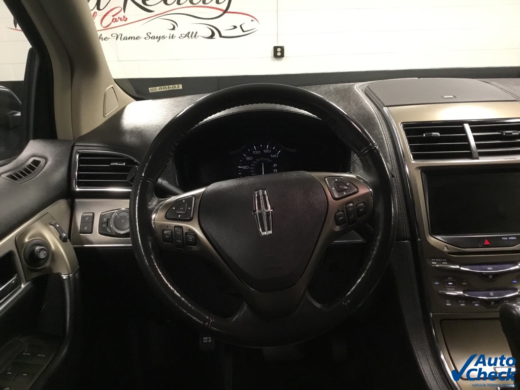 Vehicle image 29 of 56