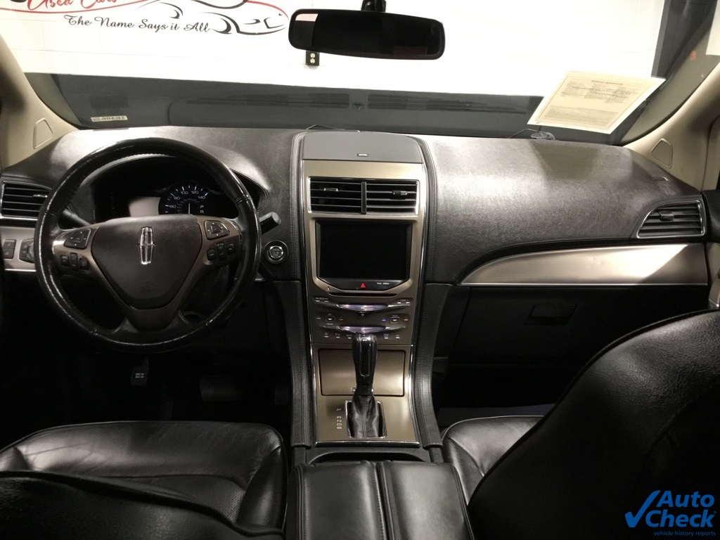 Vehicle image 30 of 56