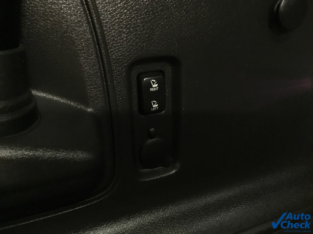 Vehicle image 14 of 56