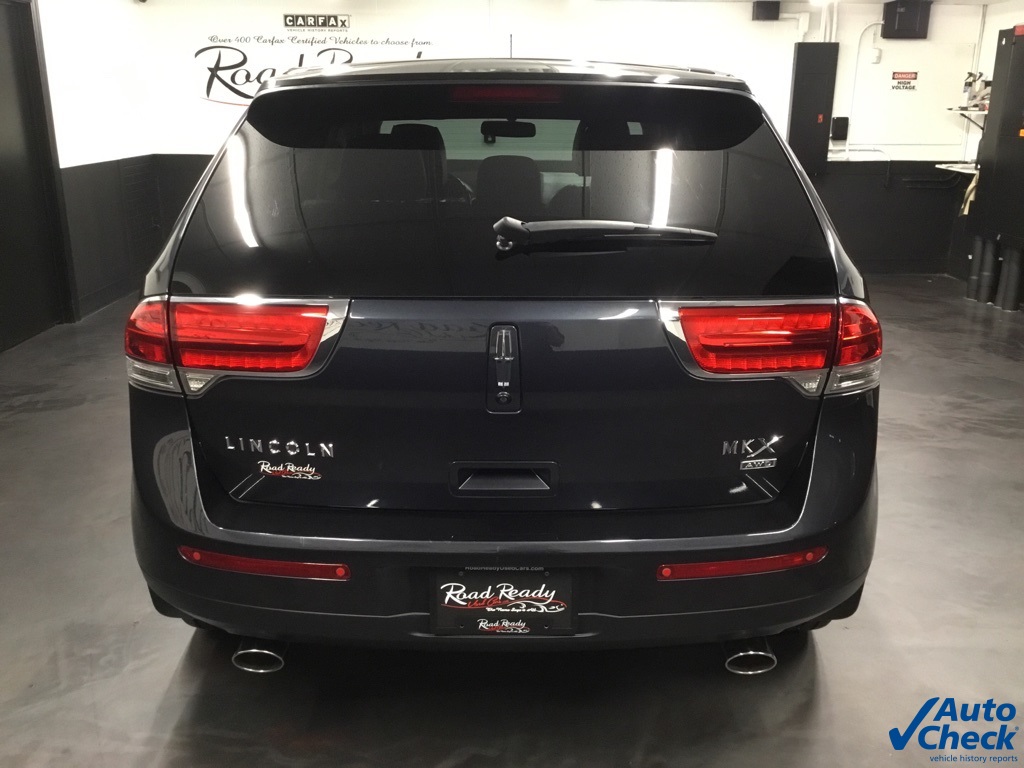 Vehicle image 9 of 56