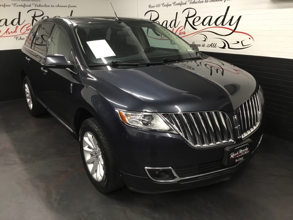 Vehicle image 4 of 56