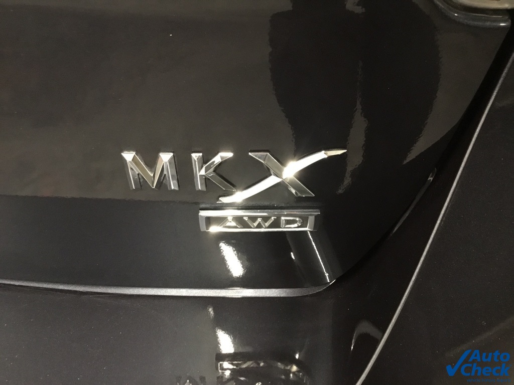 Vehicle image 17 of 56